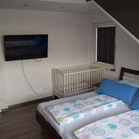 Ferienwohnung Blassneck Zirndorf Exterior foto